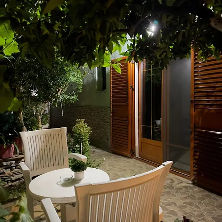 Guest house Aliaj Durres