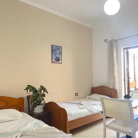 Casa de hóspedes Aliaj Durrës