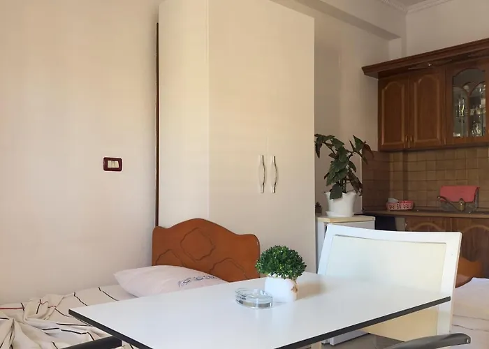 Konukevi Aliaj Dıraç